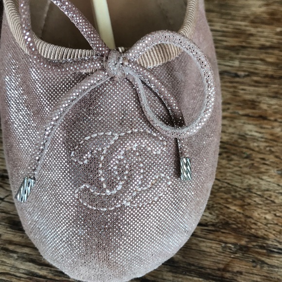 CHANEL FLAT